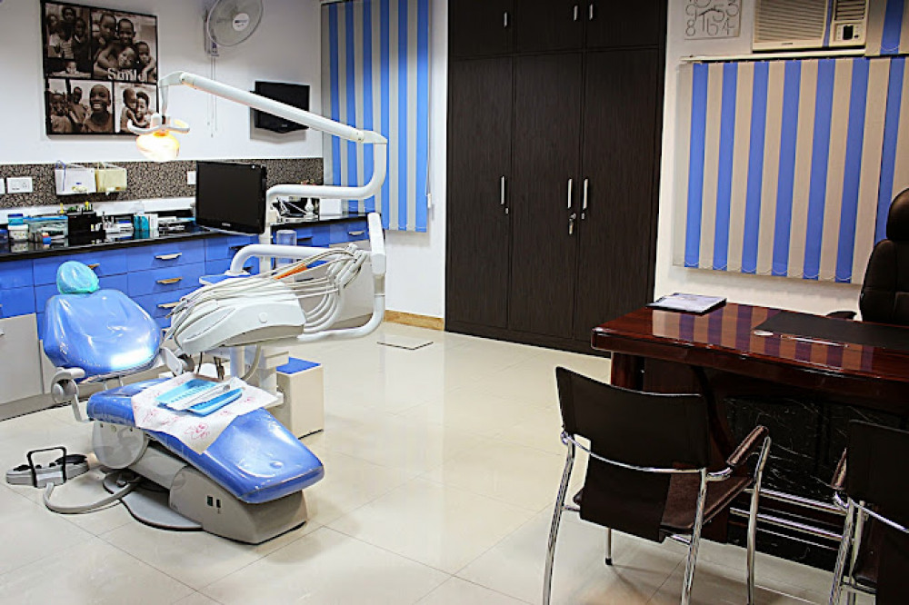 Nayar Dental Care Centre