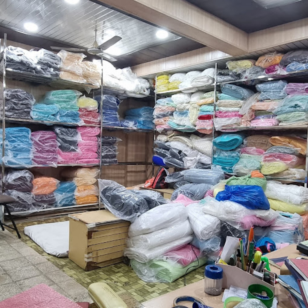 RAHUL SYNTHETICS FABRICS STORE