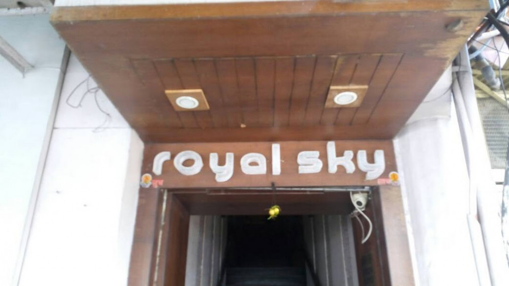 Royal Sky