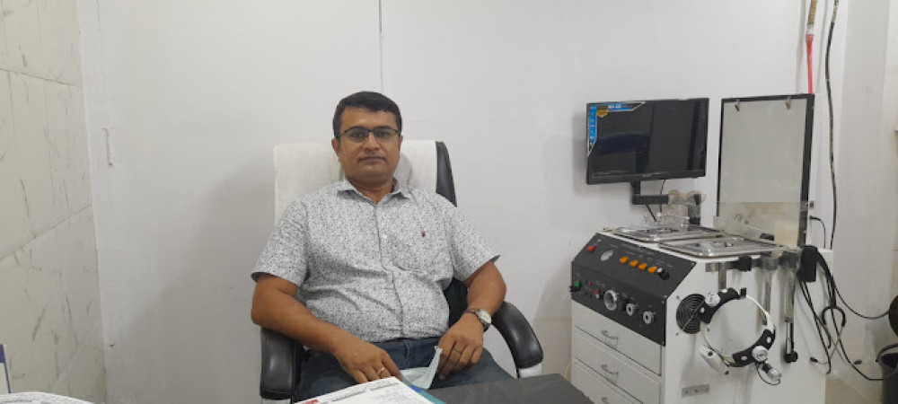 Dr. Manish Kumar