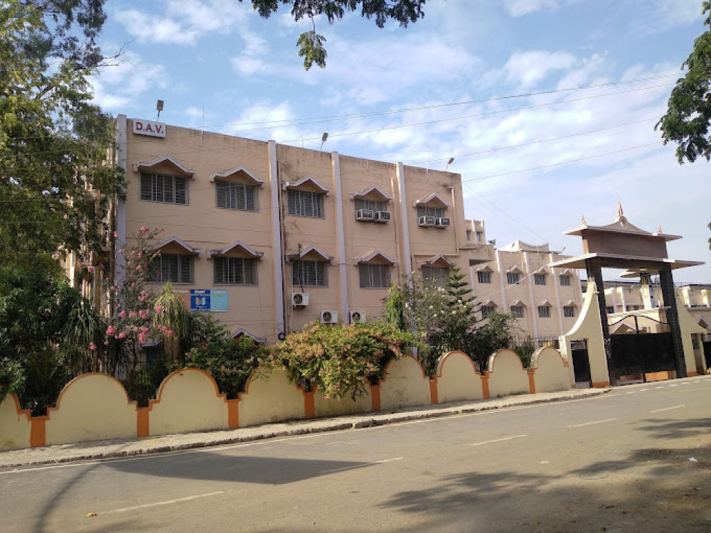 D A V Public School