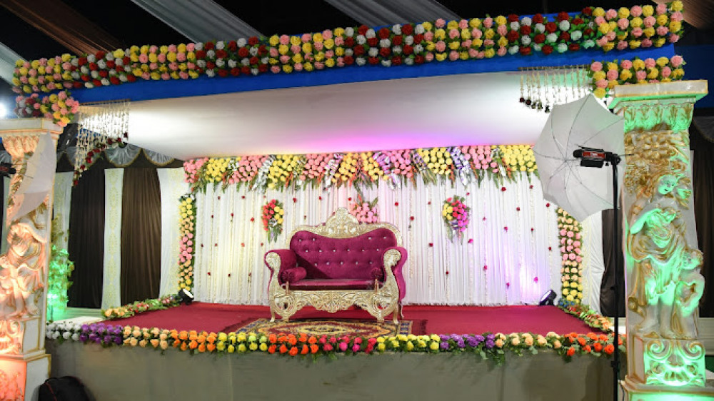 Shanti Decorator