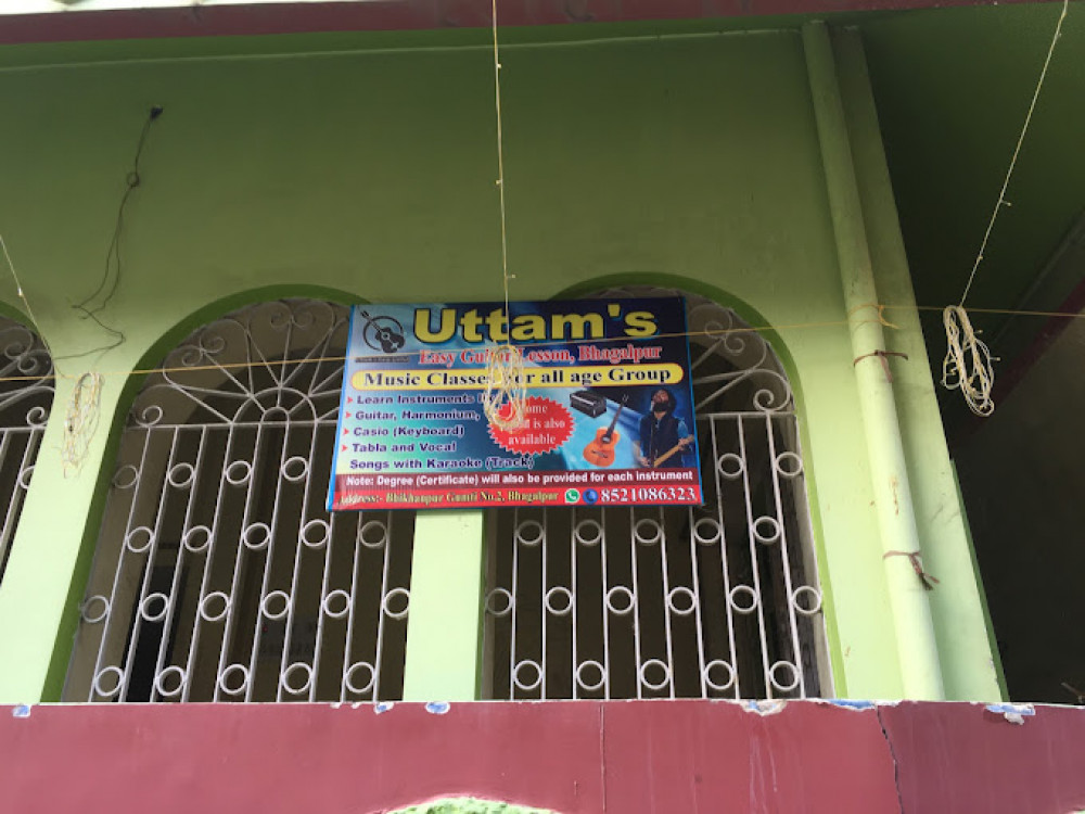 Uttam's Easy Guitar