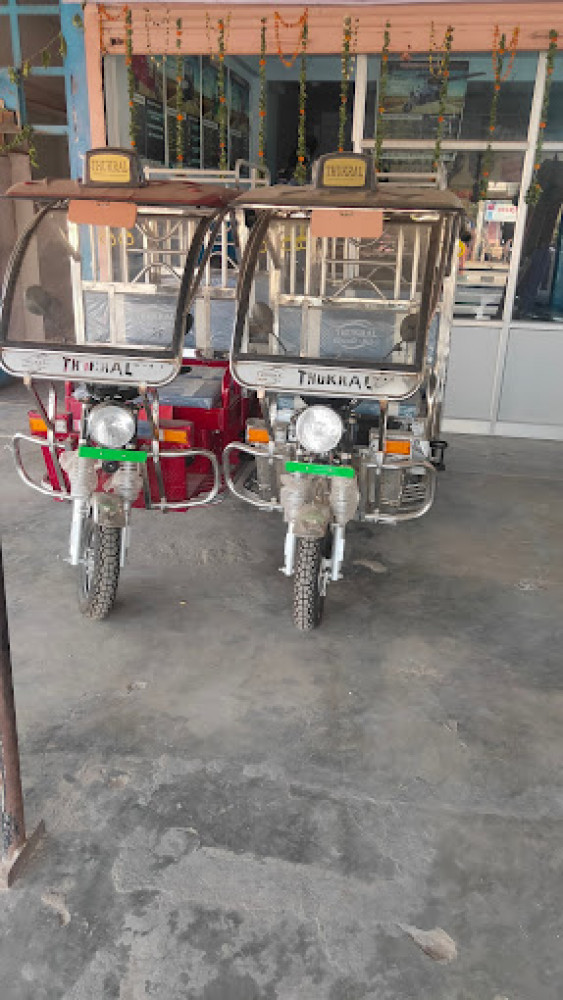 Shri Balaji Motors E-Rickshaw