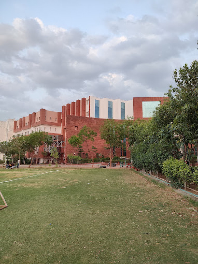 Poornima University