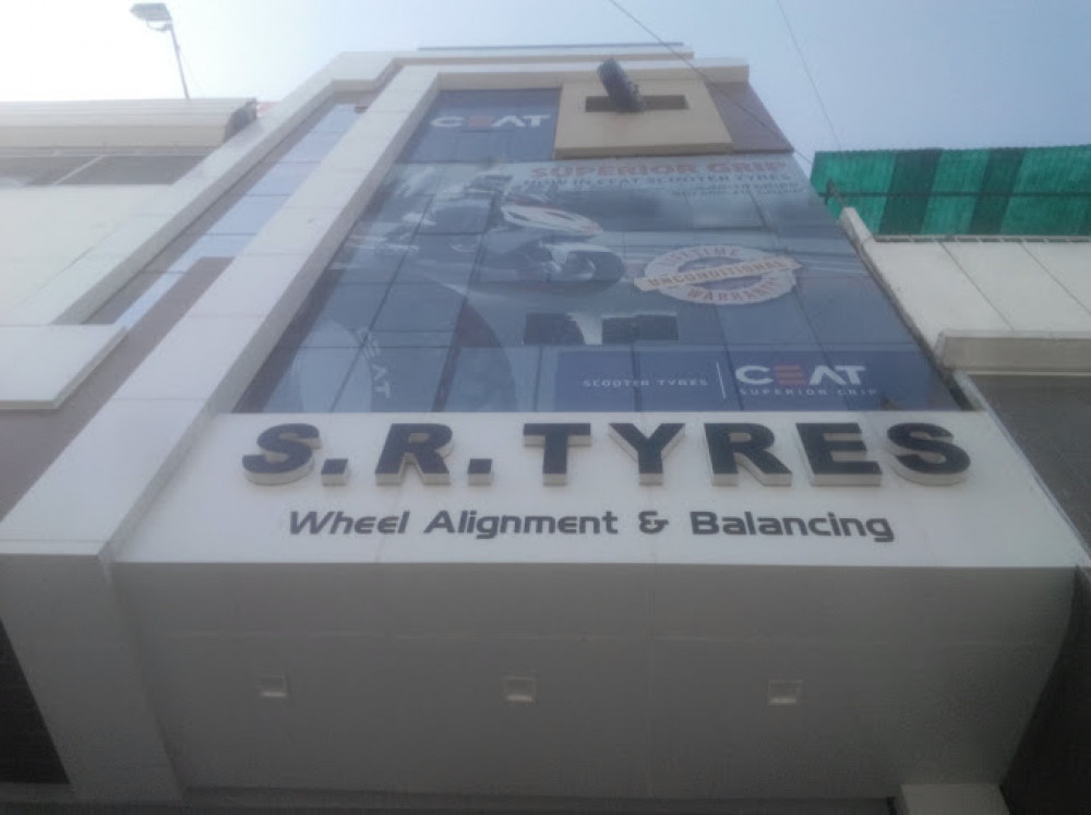 S.R. Tyres