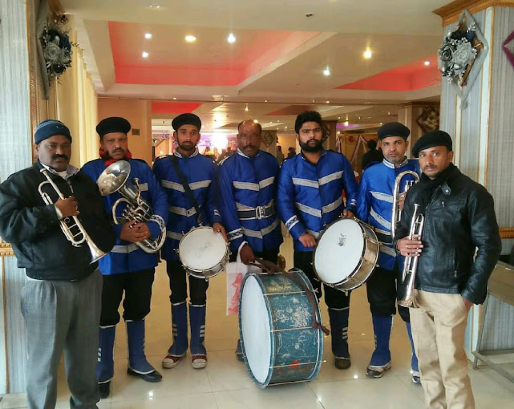 Darbar Band