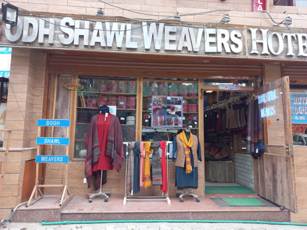 Bodh Shawl Weavers