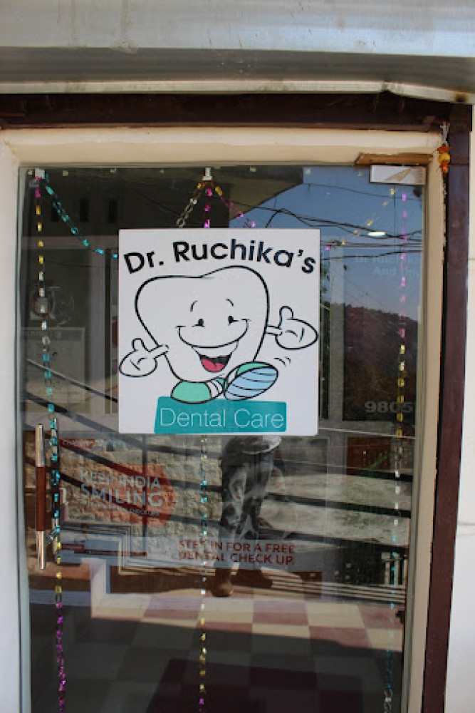 Dr Ruchika's Dental Care N Implant Centre