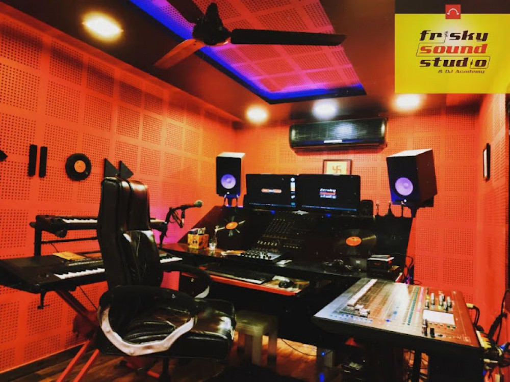 Frisky Sound Studio