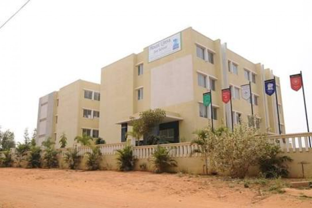 Mount Litera Zee School