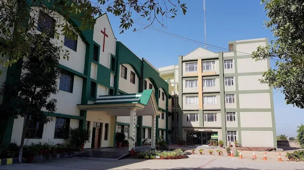 St. Ezra International School
