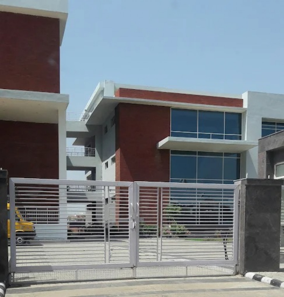 Gillco International School