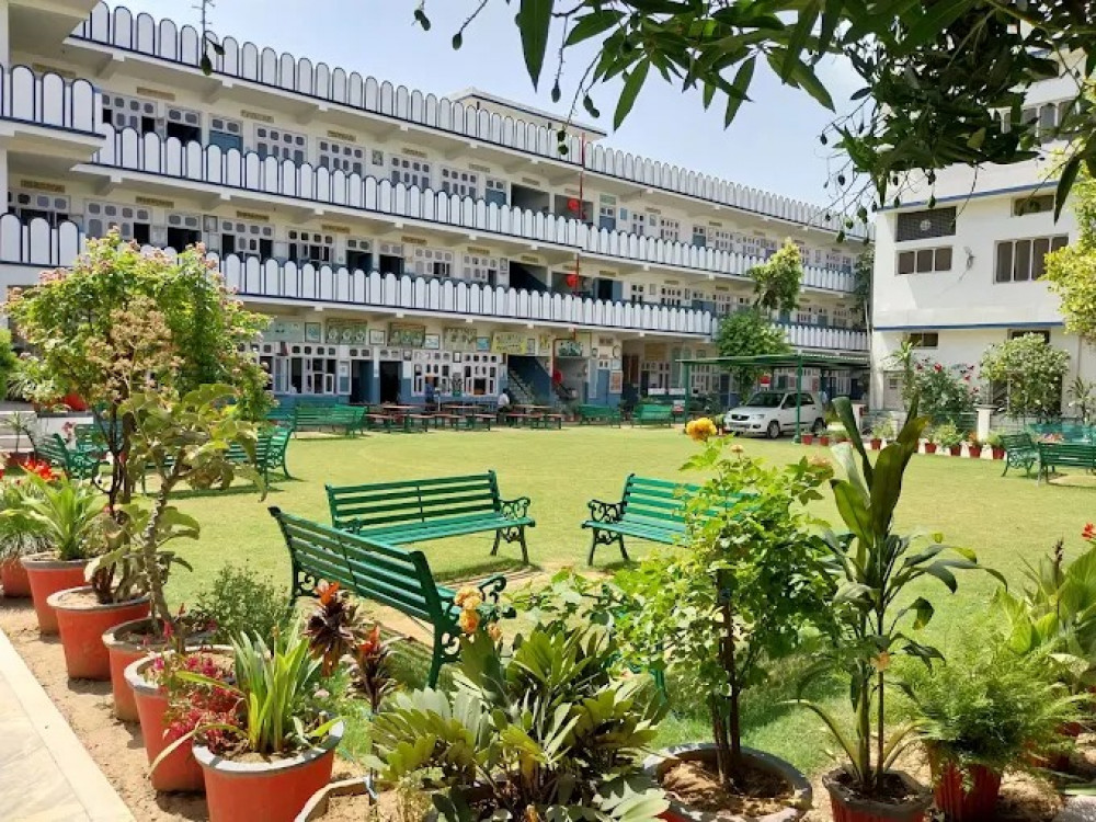 Shalimar Model Senior Secondary School