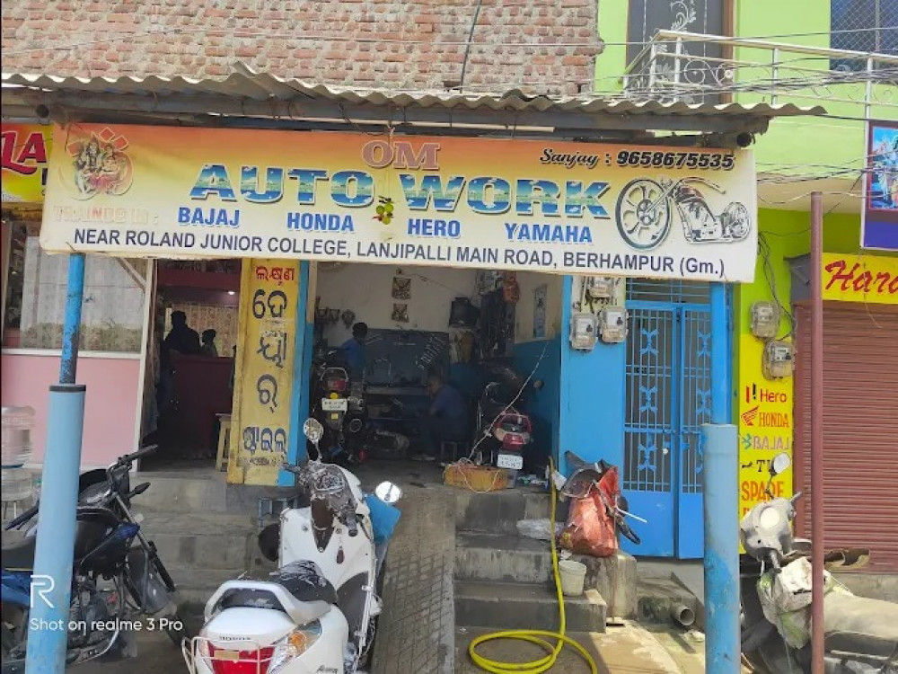 Om Auto Works