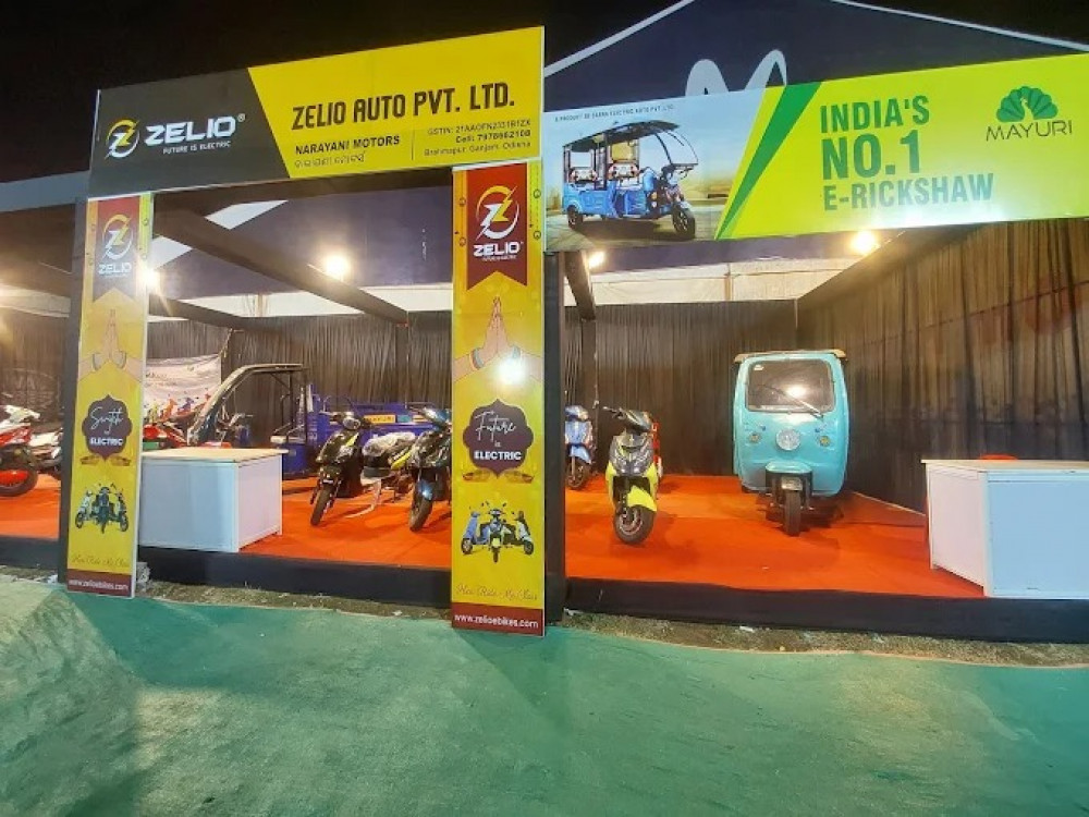Mayuri Electric Rickshaw Showroom