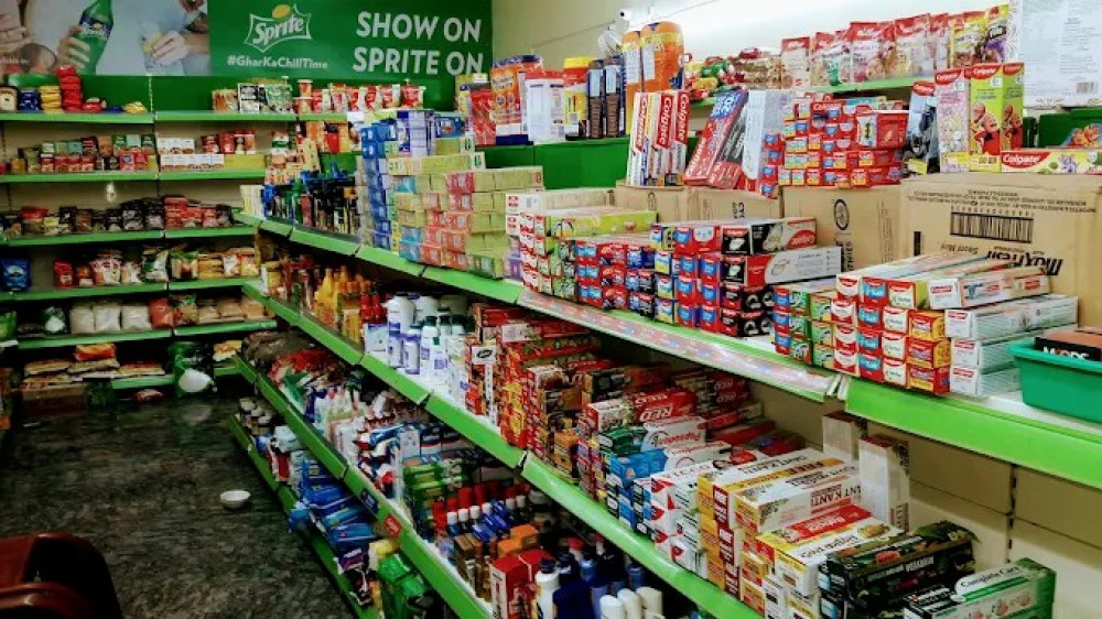 FAMILY SHOPPE