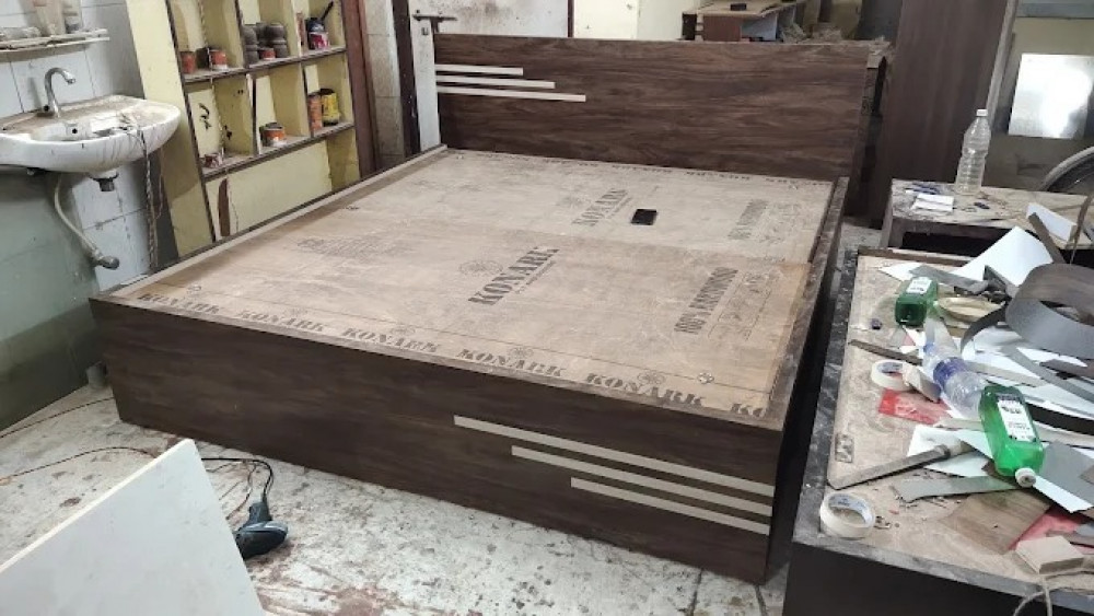 BK Ply House