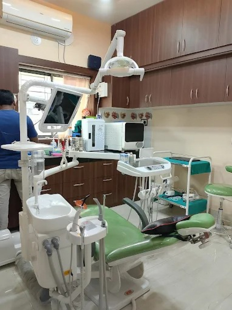 GIRI DENTAL