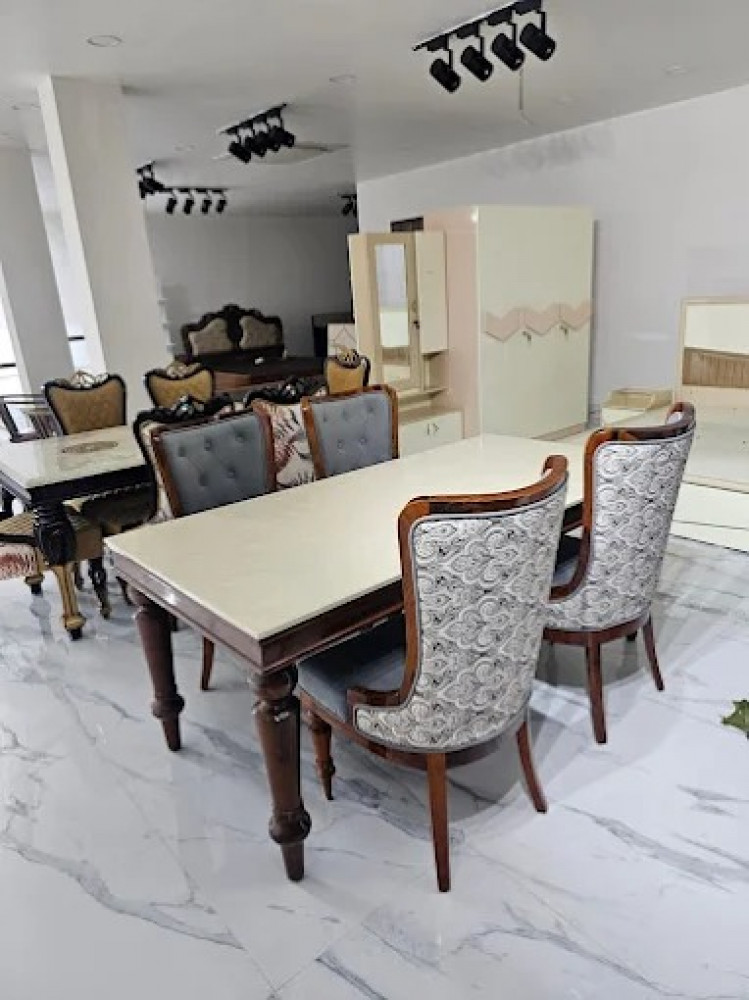 FURNITURE WORLD