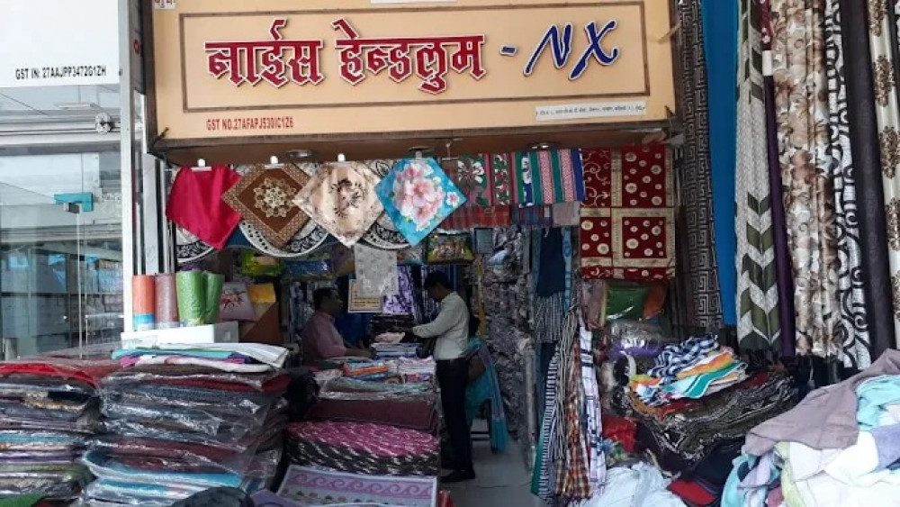 Nice Handloom Nx