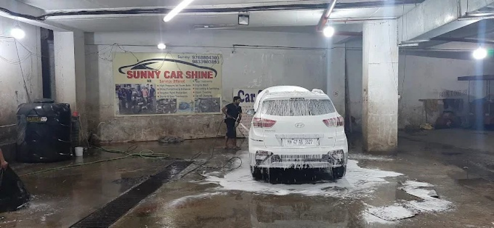 Sunny Car Shine