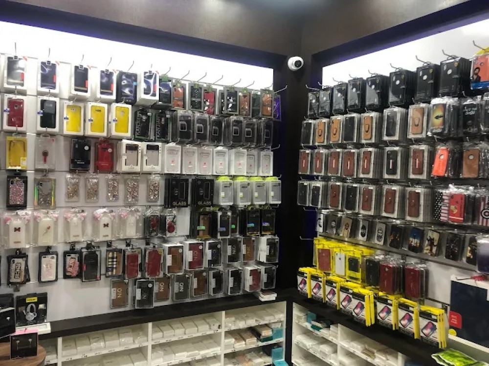 MOBILE GADGETS