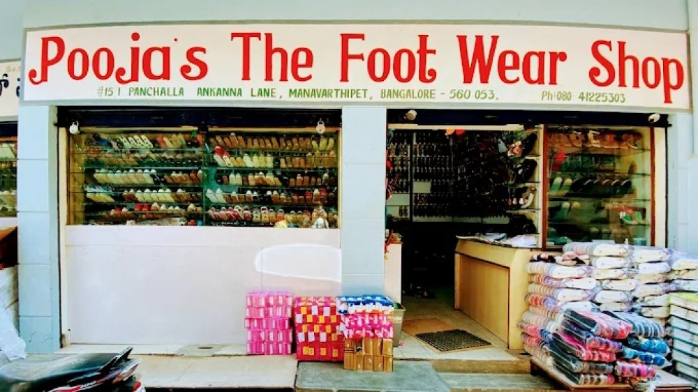 Pooja's The Footwear Shop