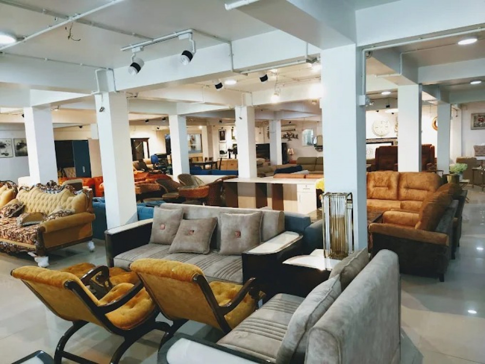 North Land Furniture