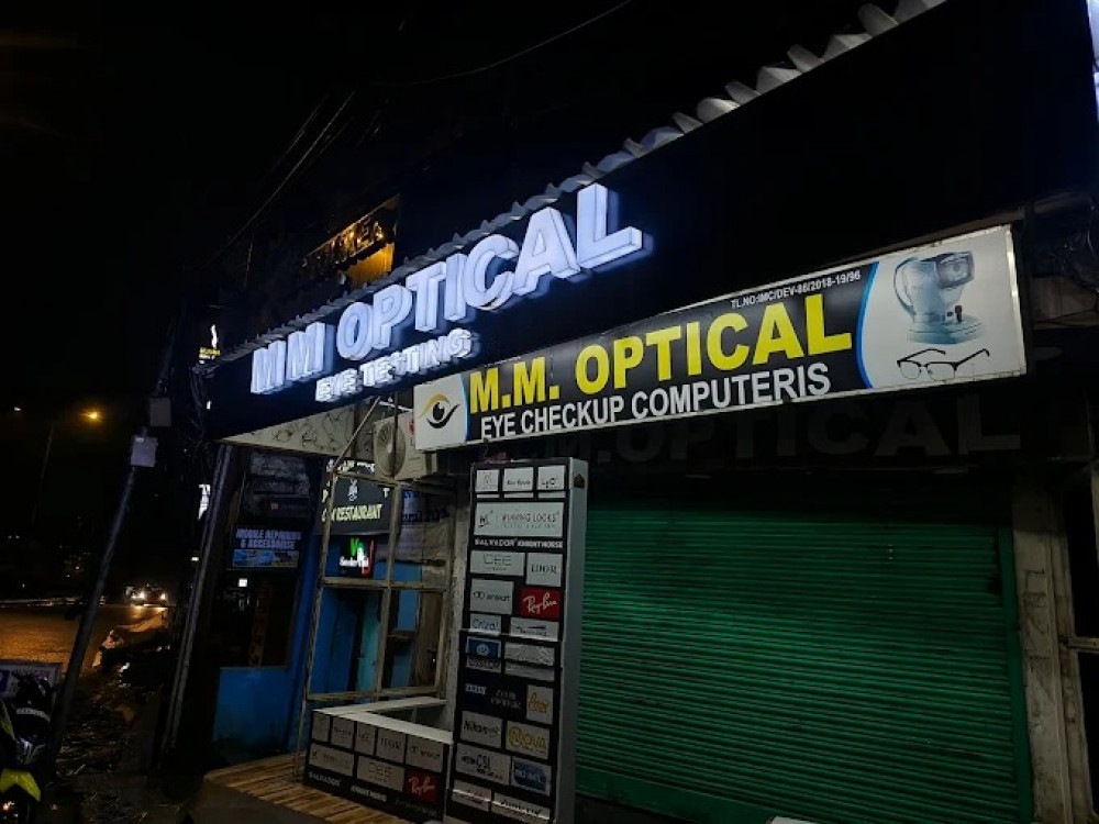 M M OPTICAL