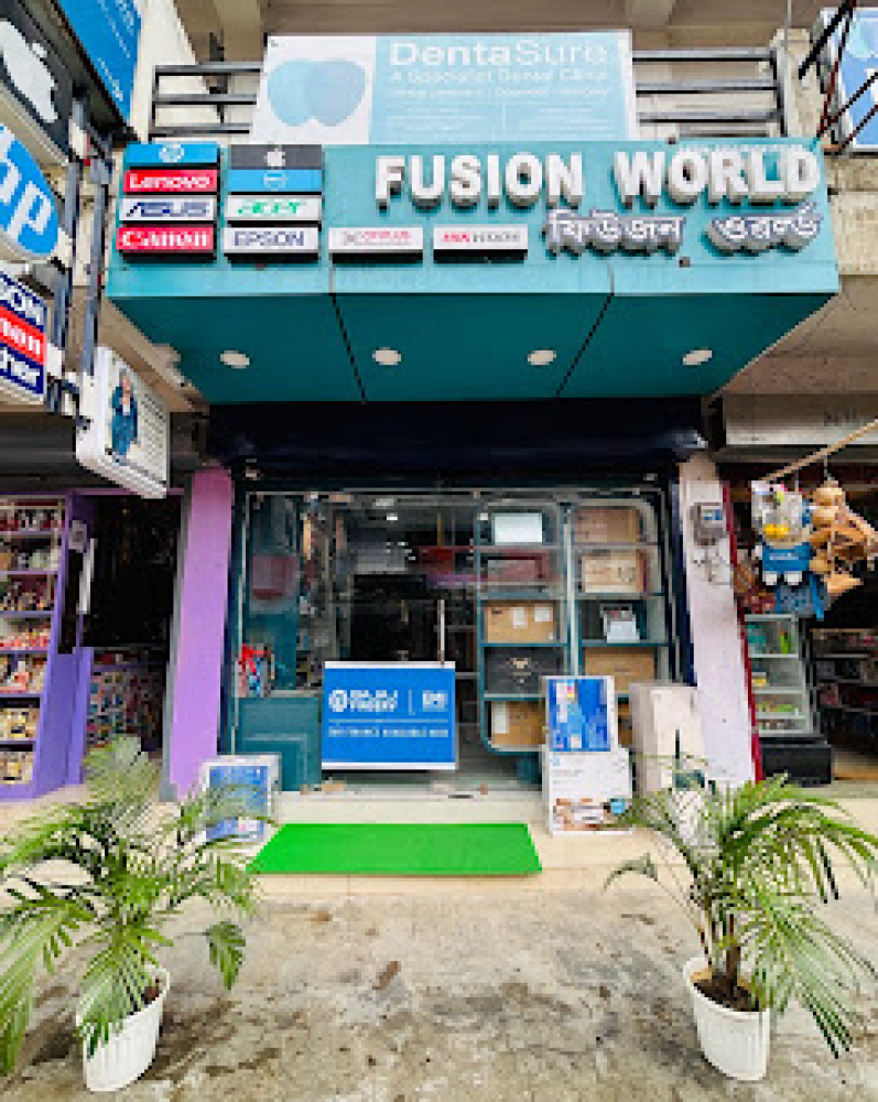 FUSION WORLD