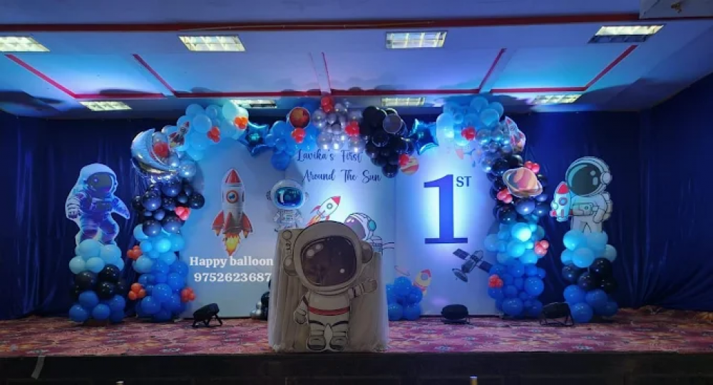 Happy Balloon Decoration