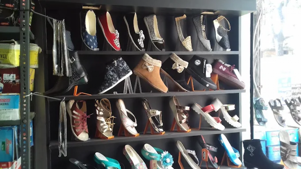 VARUN SHOES MULTIBRANDS