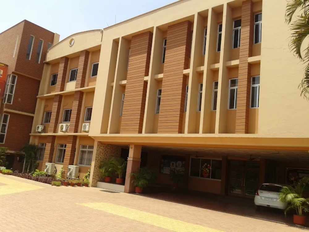 Sharda Vidyalaya