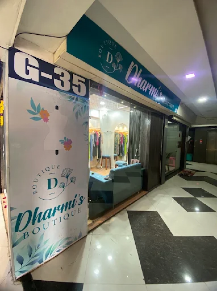 Dharmi’s Boutique