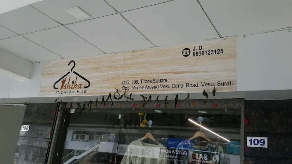 Ishika Fashion Hub