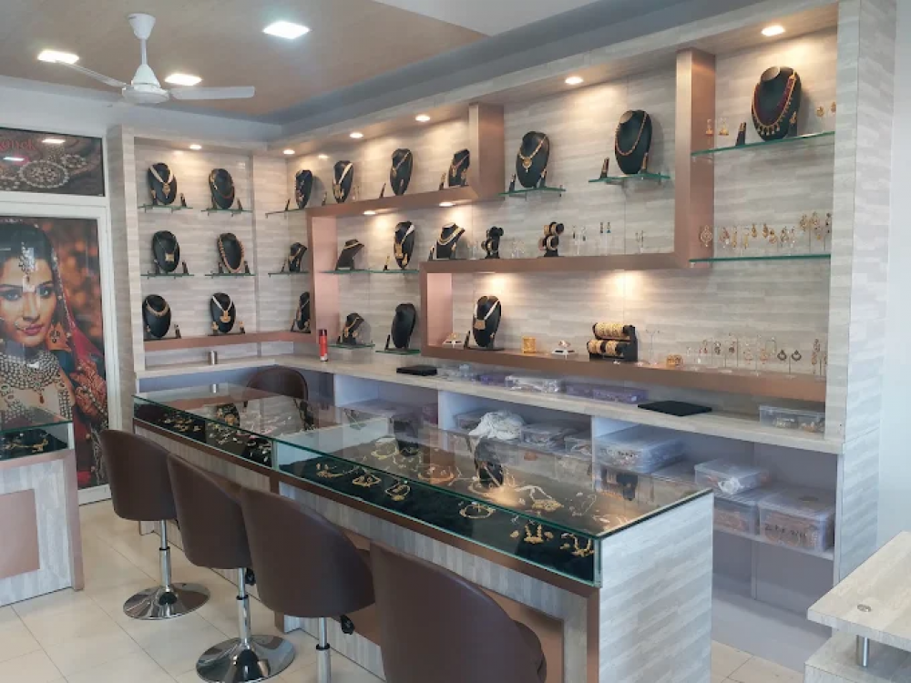 Manek Imitation Jewellery