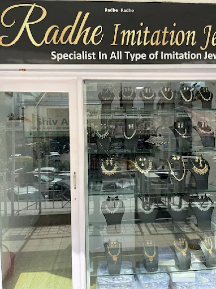 Radha Imitation Jewellery