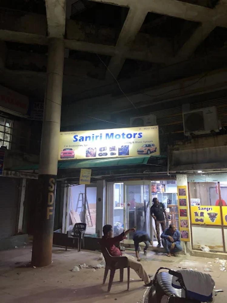 Sanjri Motors Car Accessories