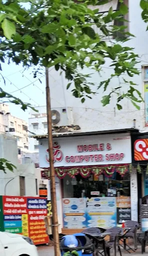 Om Mobile & Computer Shop