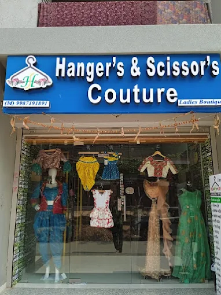 Hanger's & Scissor's Boutique