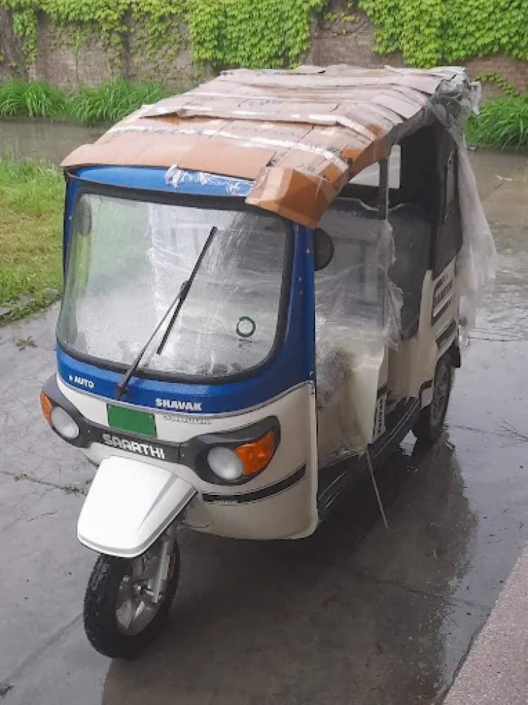 WANPOSH E-RICKSHAW