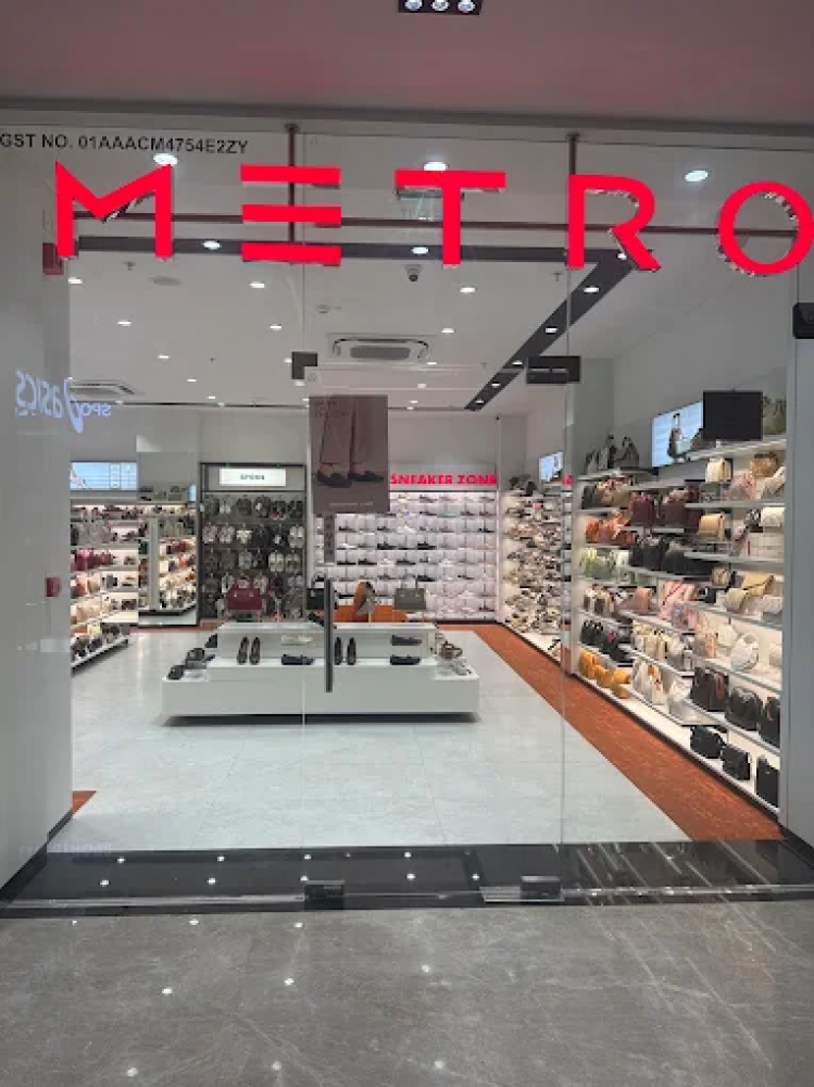 Metro Shoes