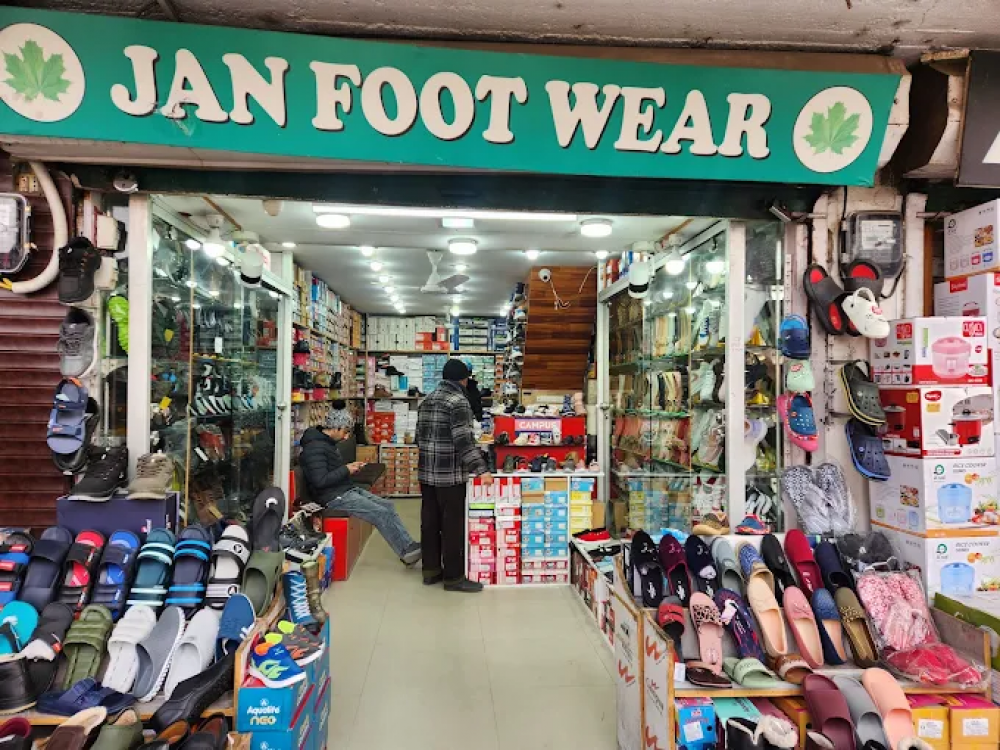 Jan Footwear
