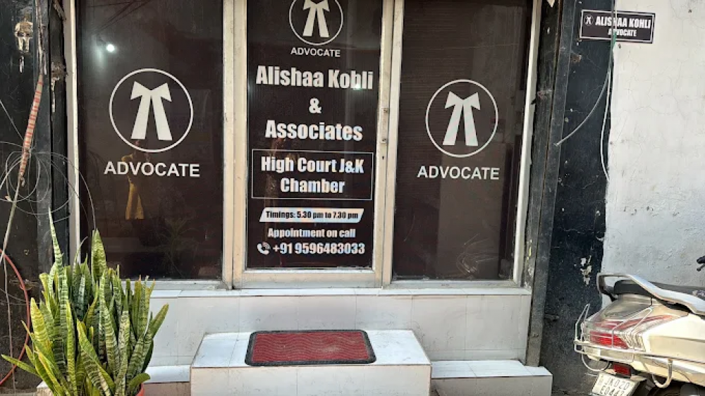 Advocate Alishaa Kohli & Associates