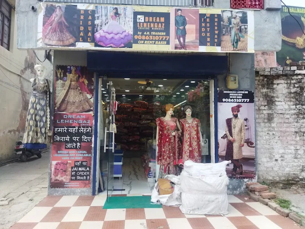 DREAM LEHENGAZ
