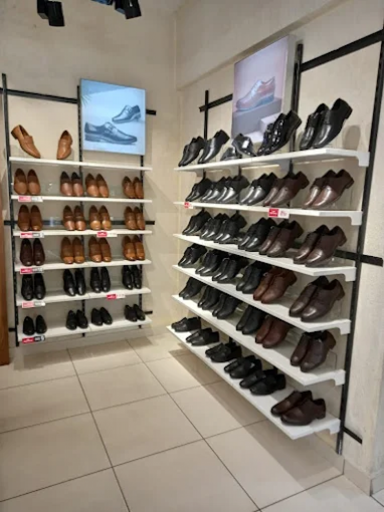 Red Tape Online Outlet
