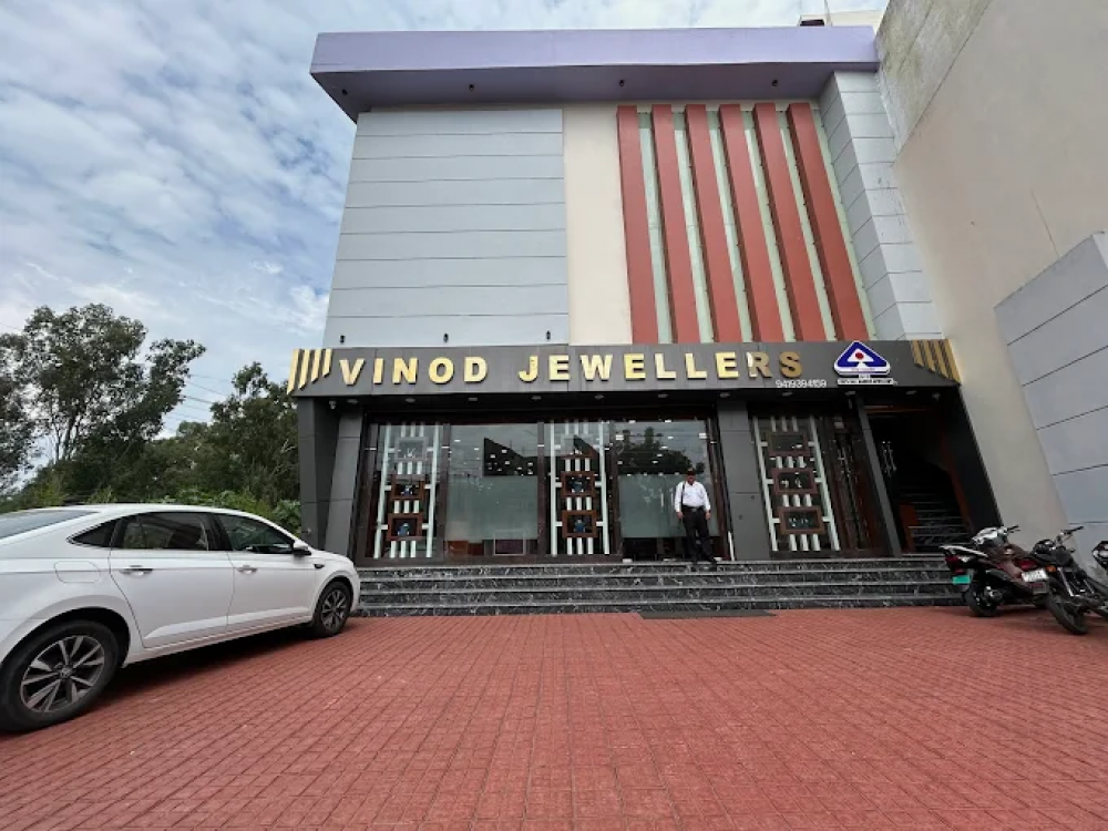 VINOD JEWELLERS